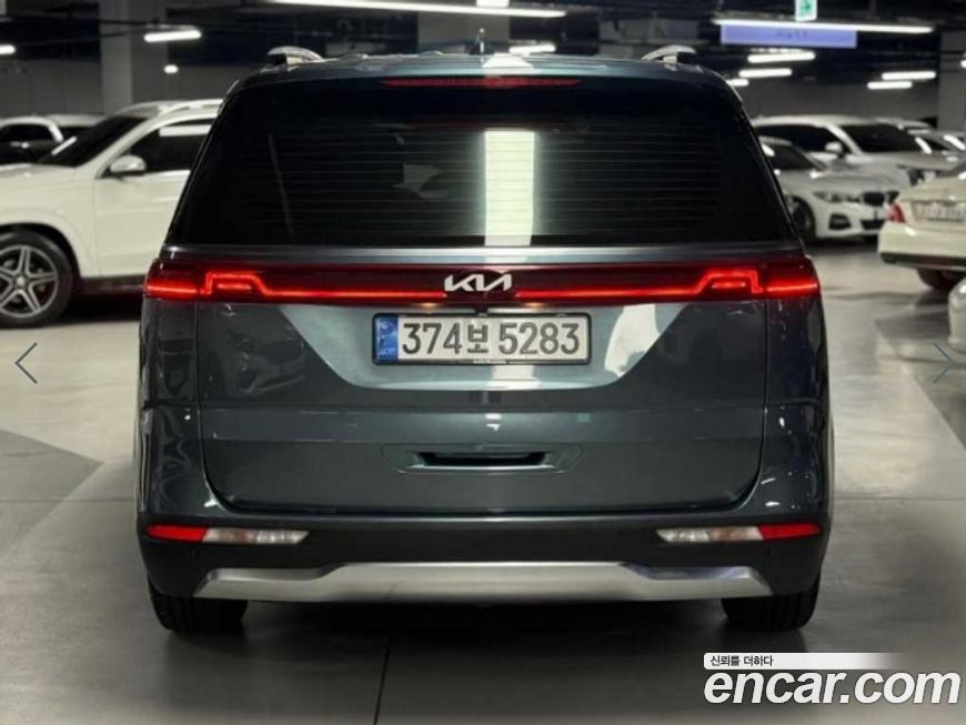 Kia Canival 2021