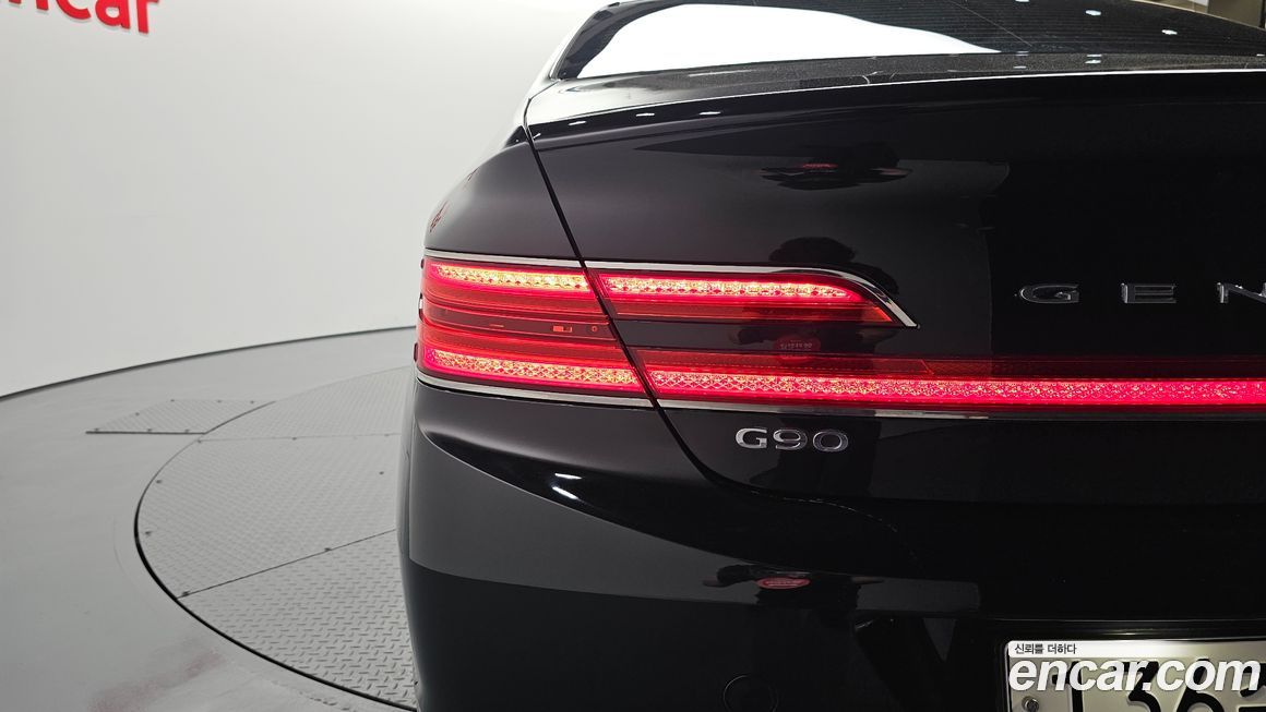 Genesis G90 2019