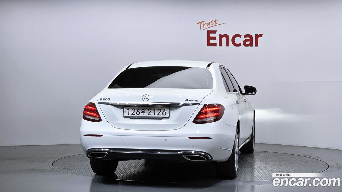 Mercedes-Benz E-Class 2018