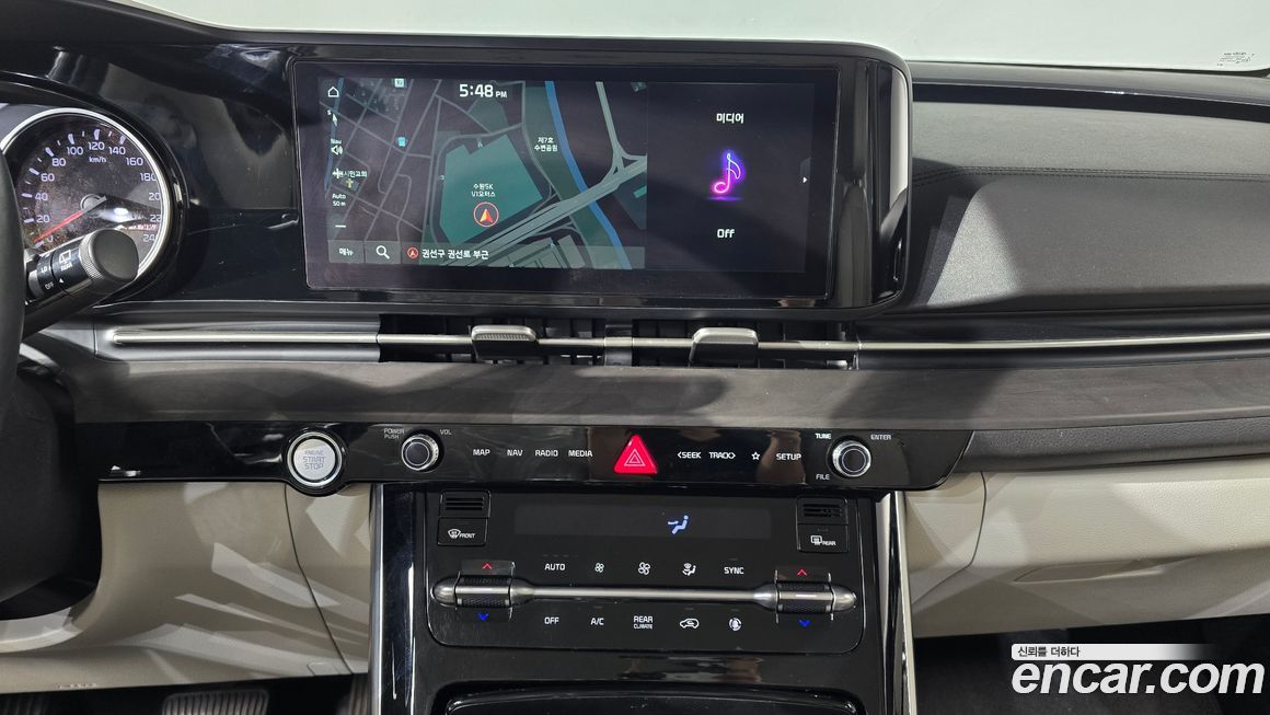 Kia Canival 2021
