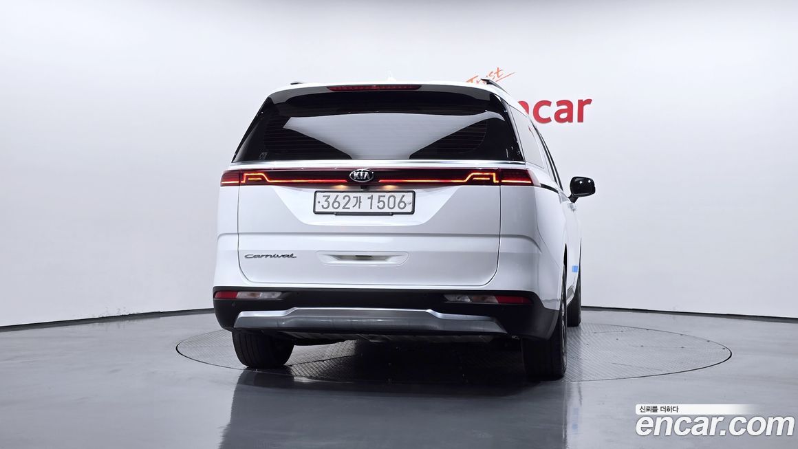 Kia Canival 2021