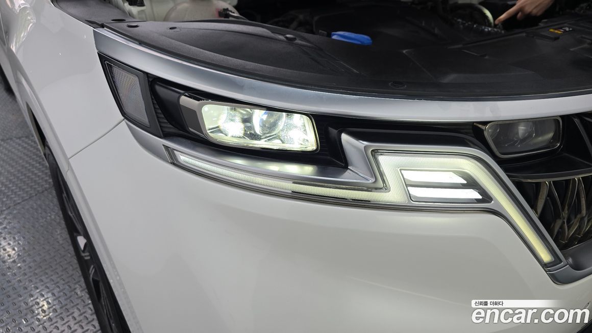 Kia Canival 2021