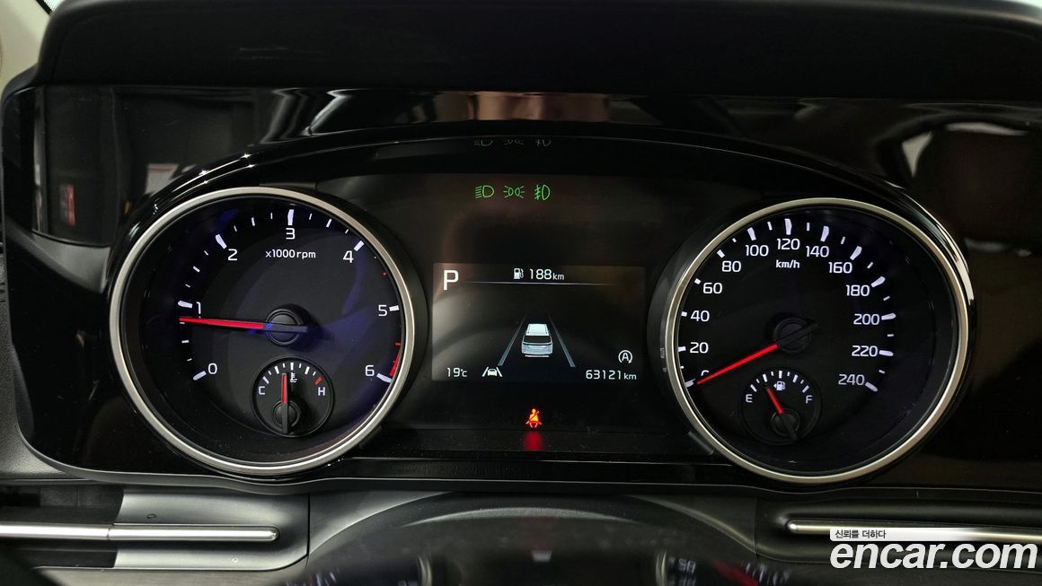 Kia Canival 2021
