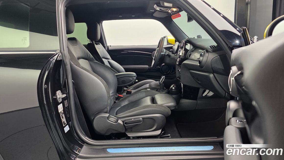 Mini Cooper 2023