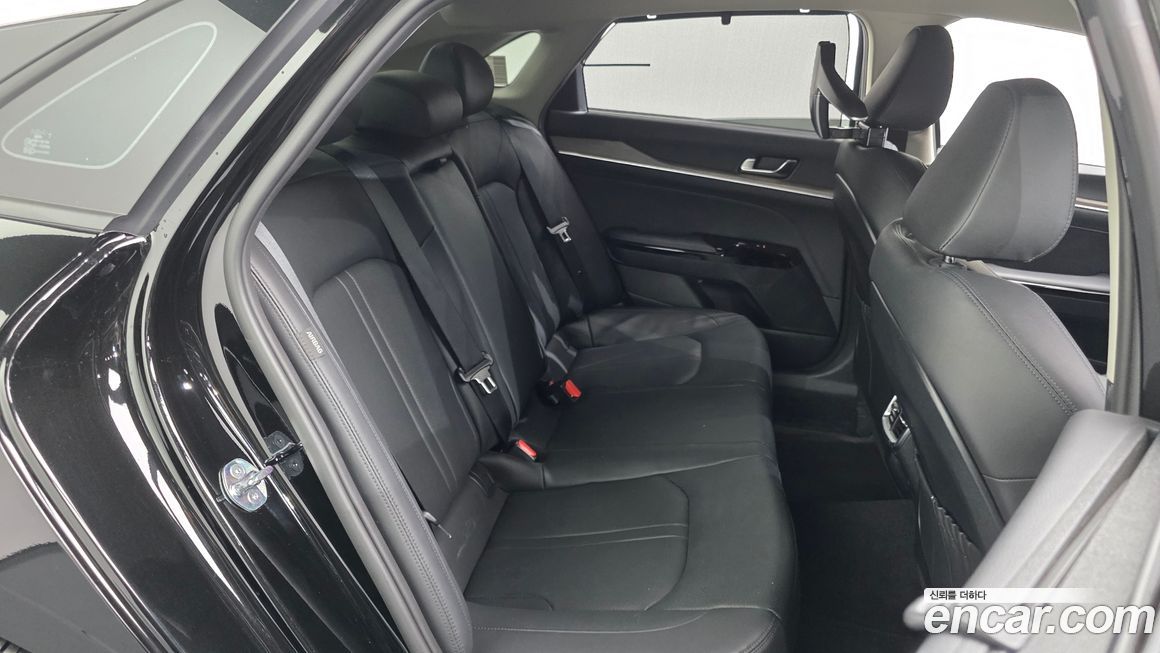 Kia K5 2023