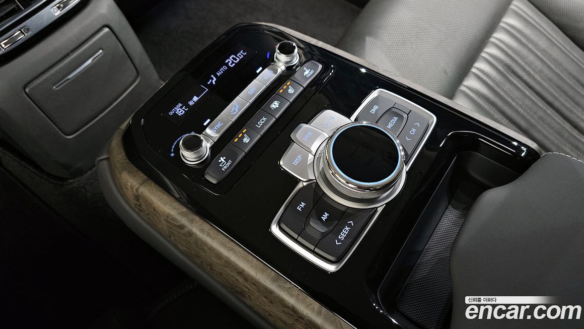 Genesis G90 2019