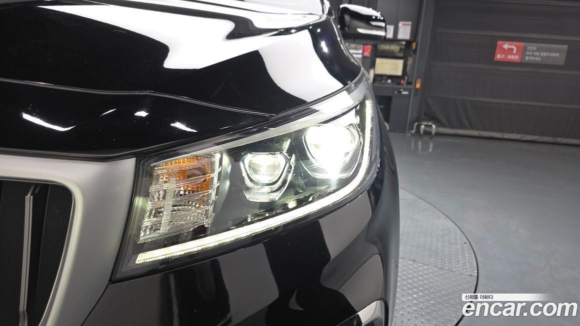 Kia Canival 2020
