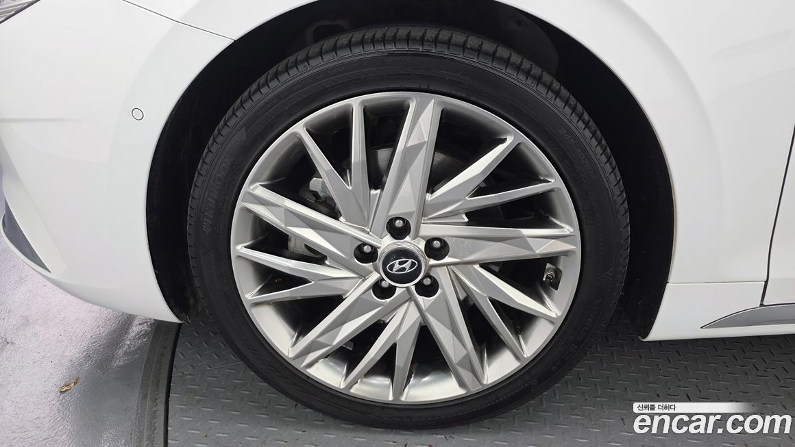 Hyundai Grandeur 2021