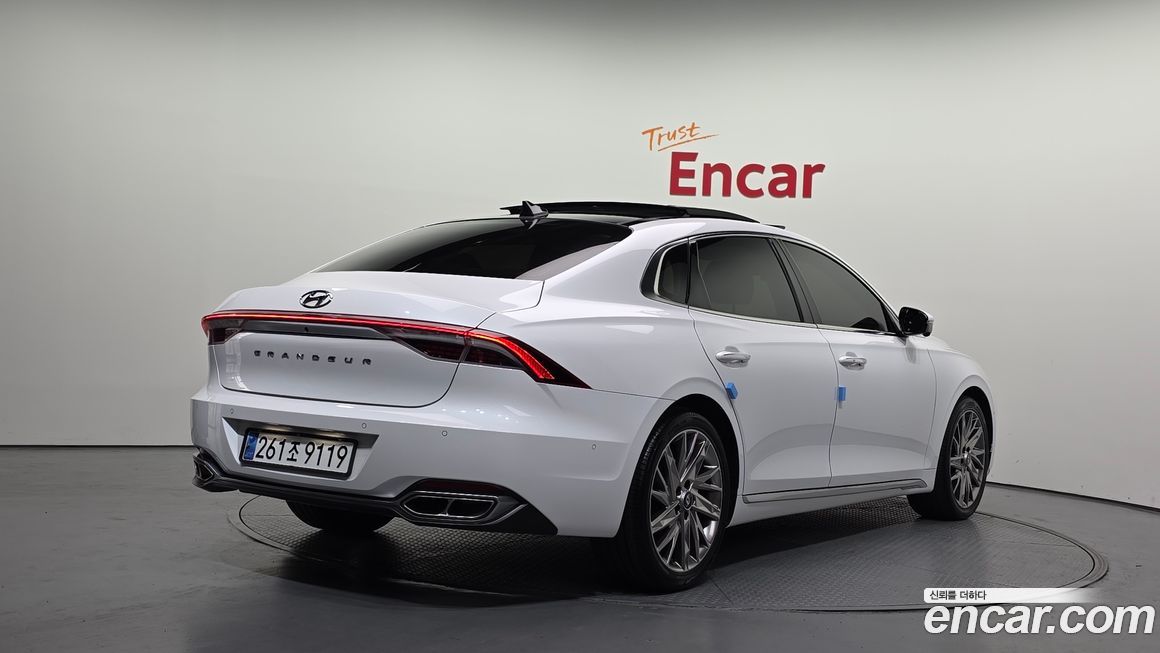 Hyundai Grandeur 2021