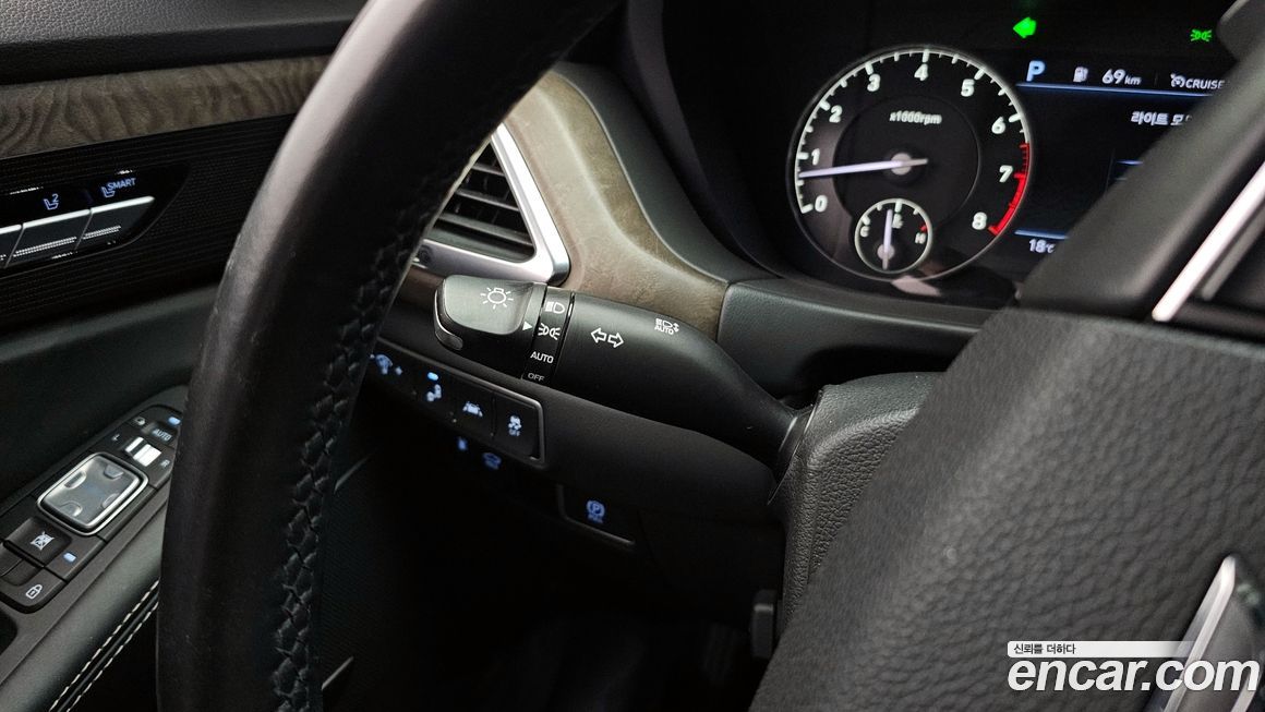 Genesis G90 2019