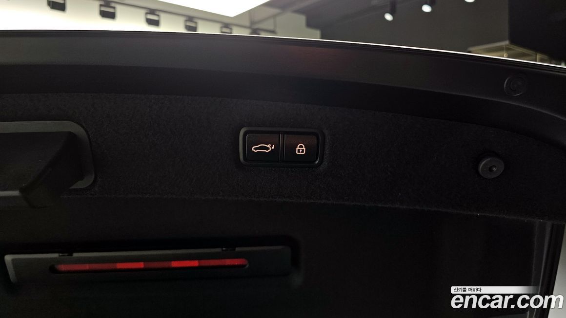 Genesis G90 2019