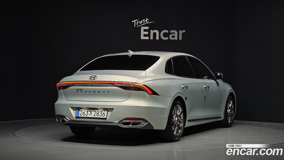 Hyundai Grandeur 2021