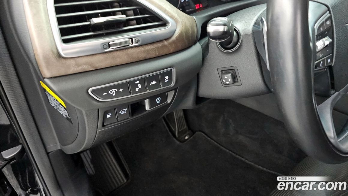 Genesis G90 2019