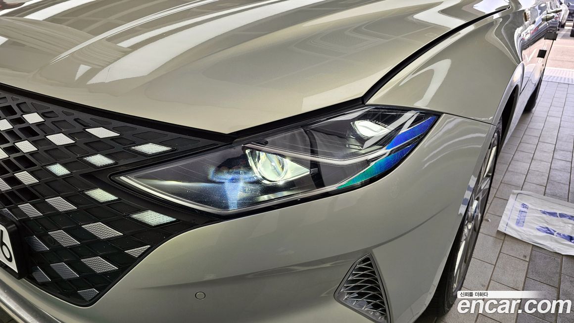 Hyundai Grandeur 2021
