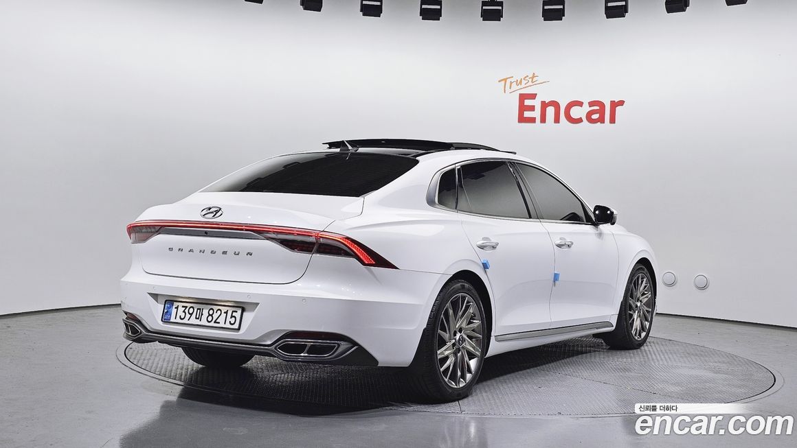 Hyundai Grandeur 2020