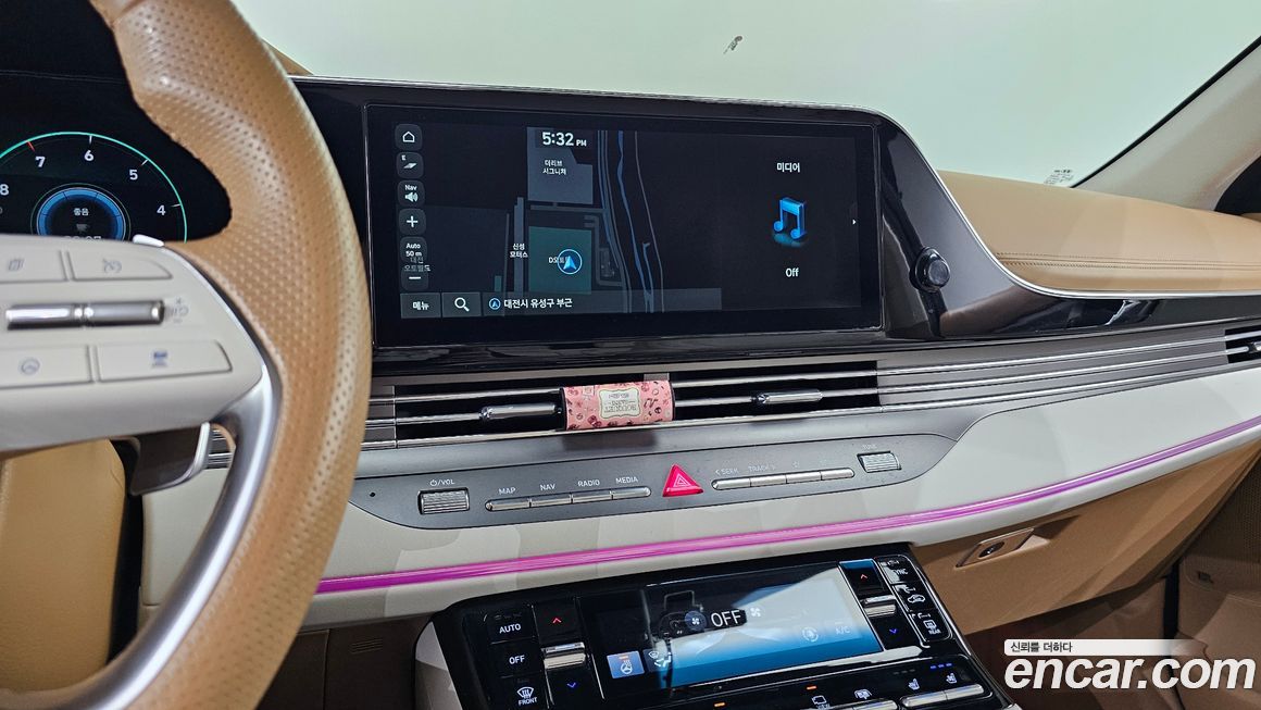 Hyundai Grandeur 2020