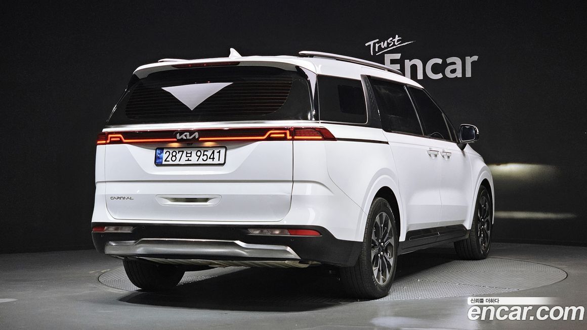 Kia Canival 2023