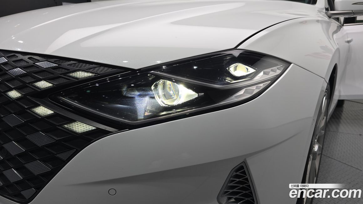 Hyundai Grandeur 2020