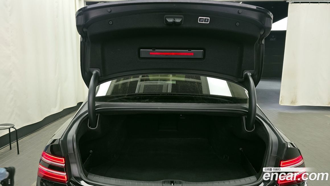 Genesis G80 2021