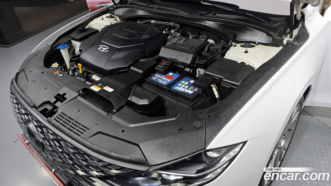 Hyundai Grandeur 2020