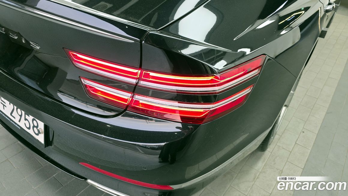Genesis G80 2021