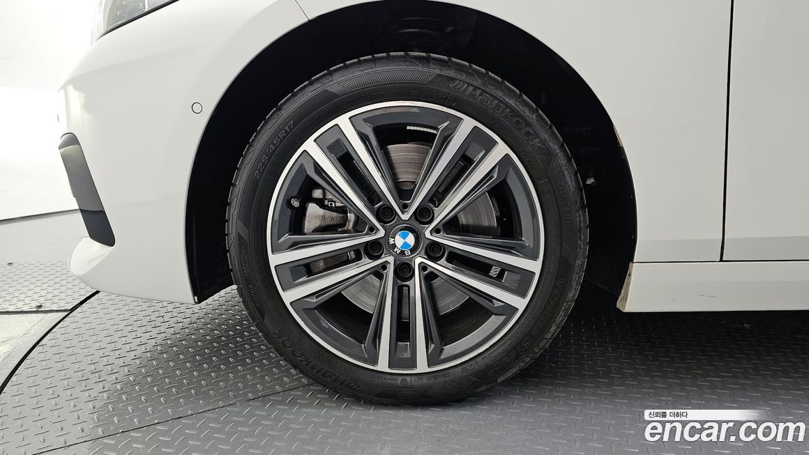 BMW 2-Series 2024