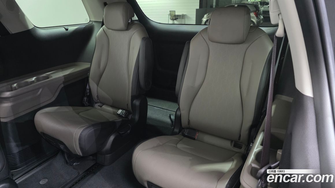 Kia Canival 2024