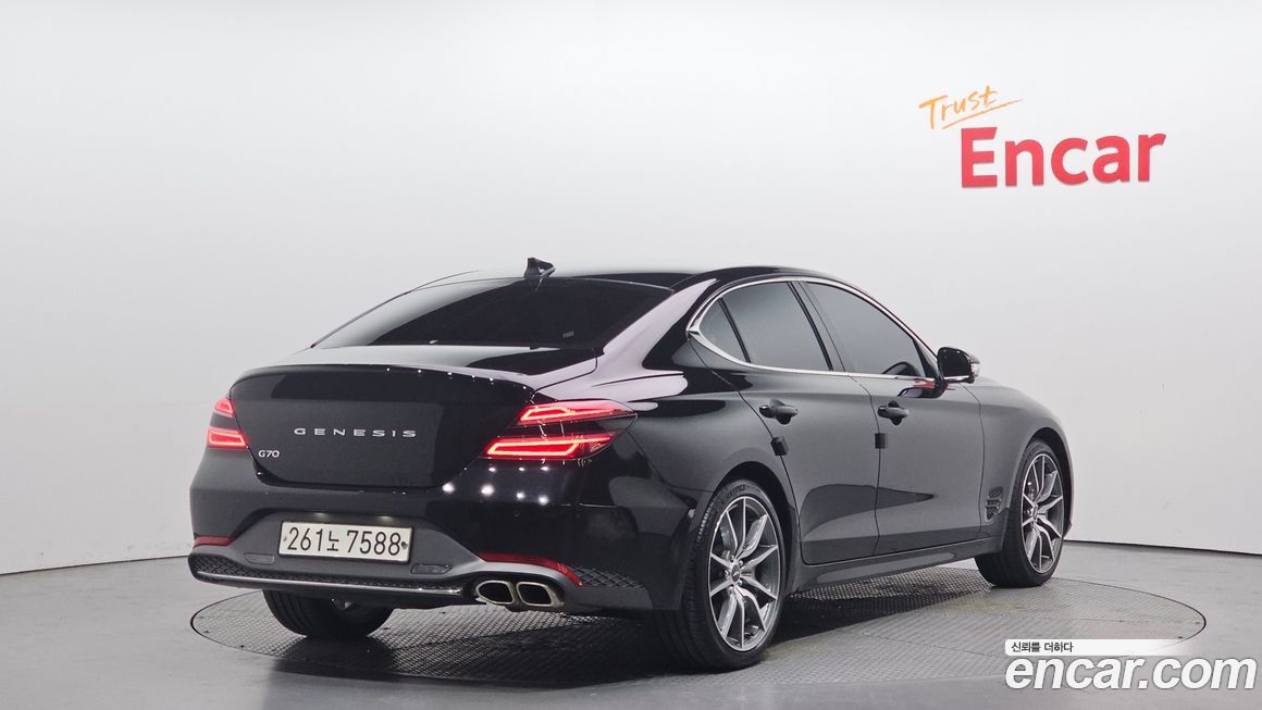 Genesis G70 2022