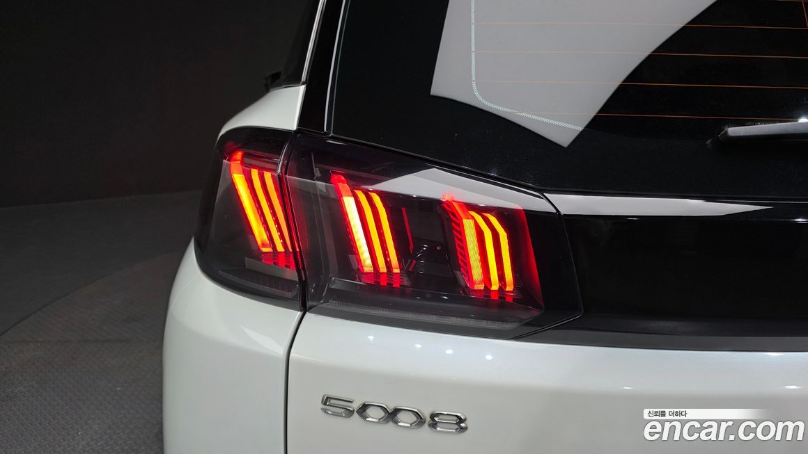 Peugeot 5008 2022