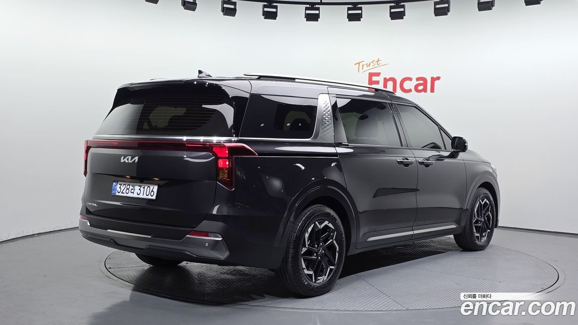 Kia Canival 2024