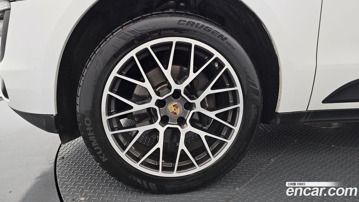 Porsche Macan 2018