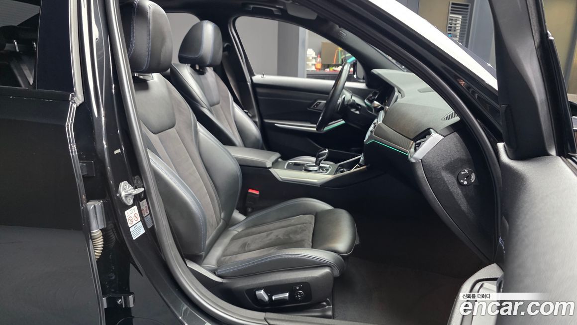 BMW 3-Series 2021