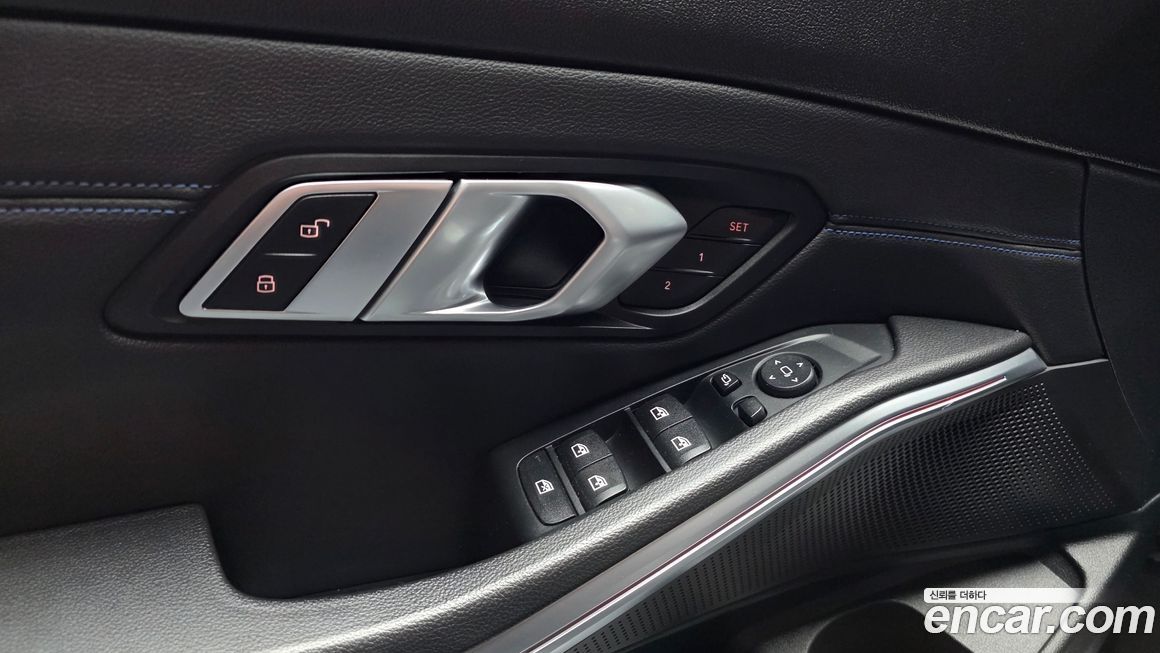 BMW 3-Series 2021