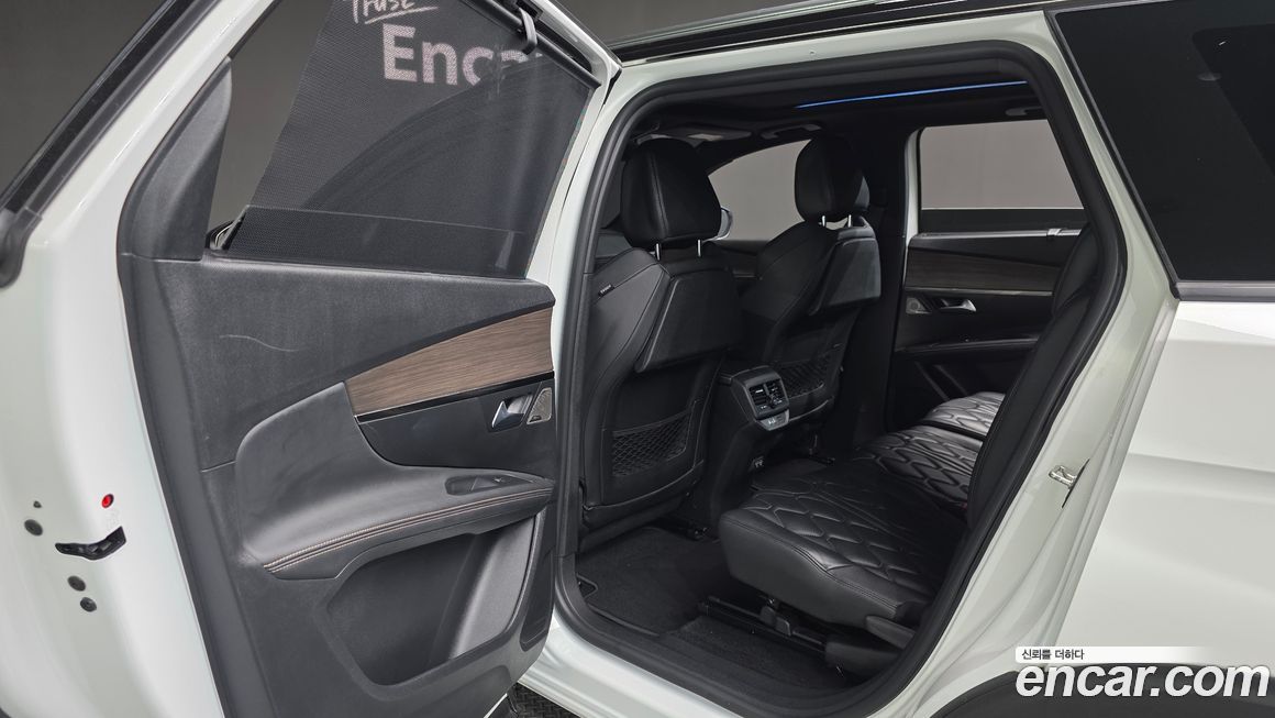 Peugeot 5008 2022