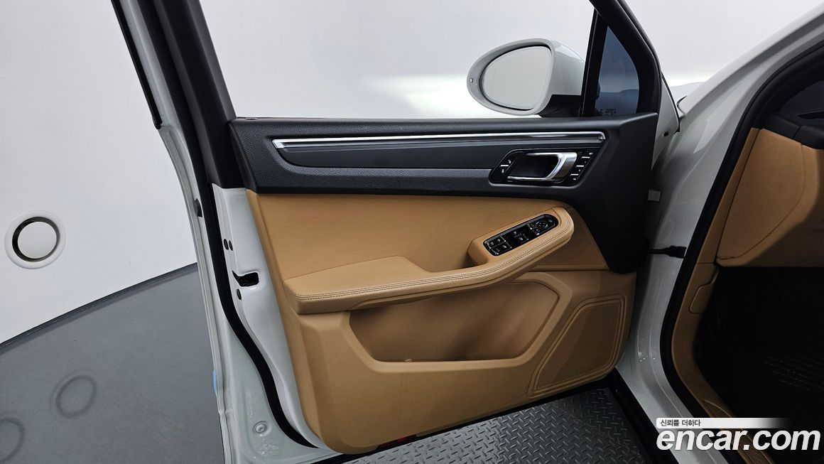 Porsche Macan 2018