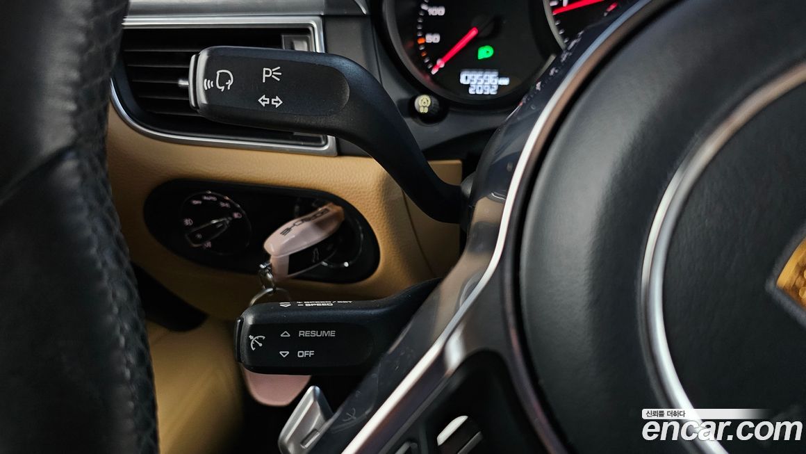 Porsche Macan 2018