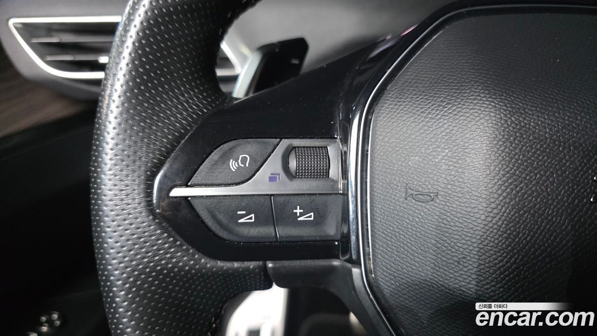 Peugeot 5008 2022