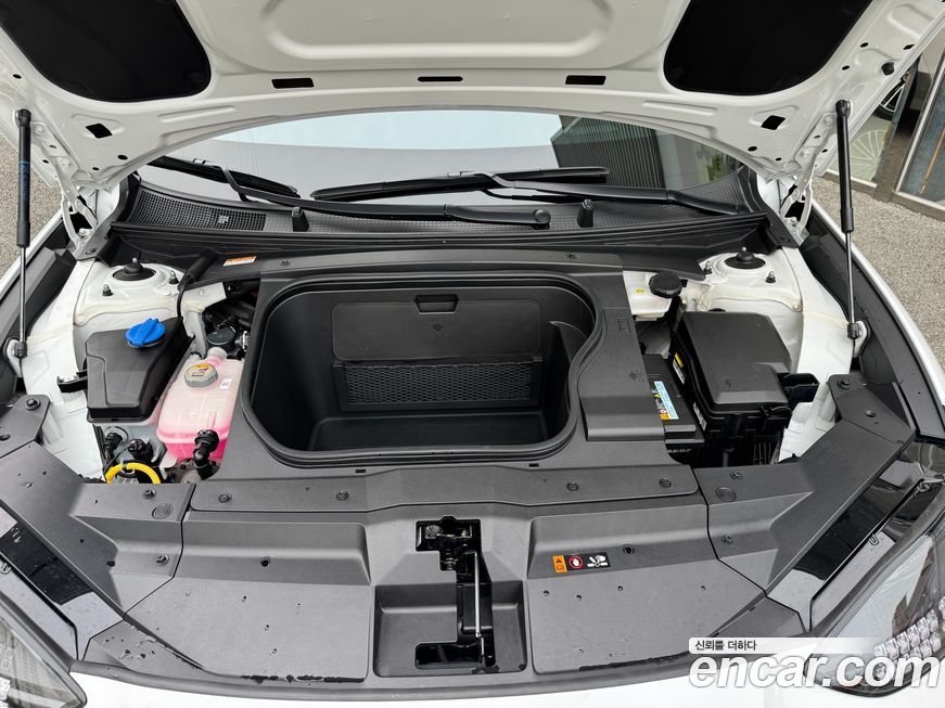 Hyundai Ioniq6 2025
