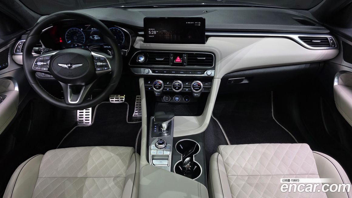 Genesis G70 2023