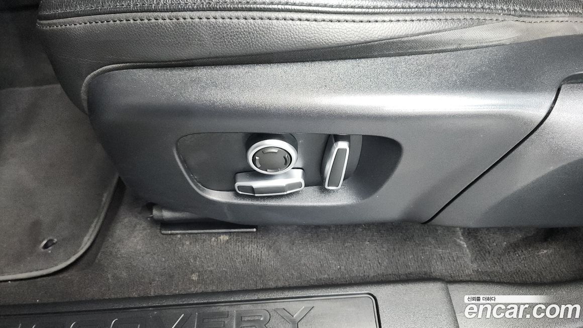 Land Rover Discovery Sport 2022