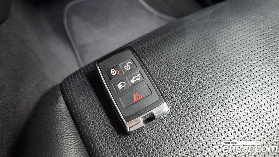 Land Rover Discovery Sport 2022