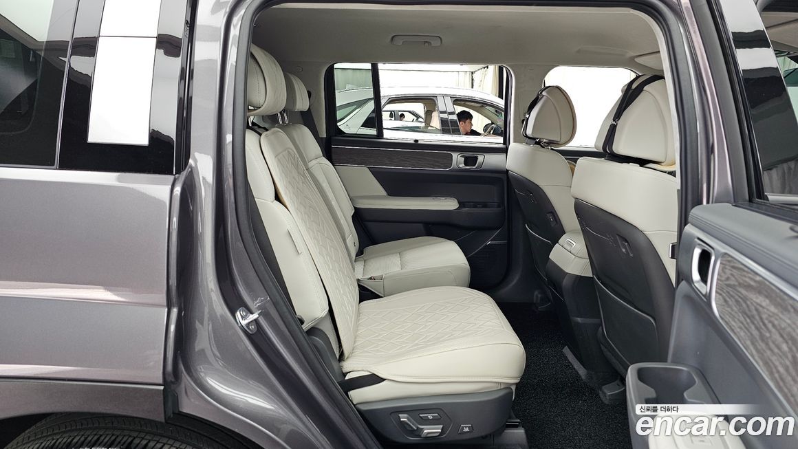 Hyundai Santafe 2024