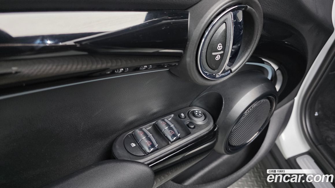Mini Cooper 2023