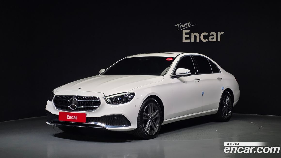 Mercedes-Benz E-Class 2021