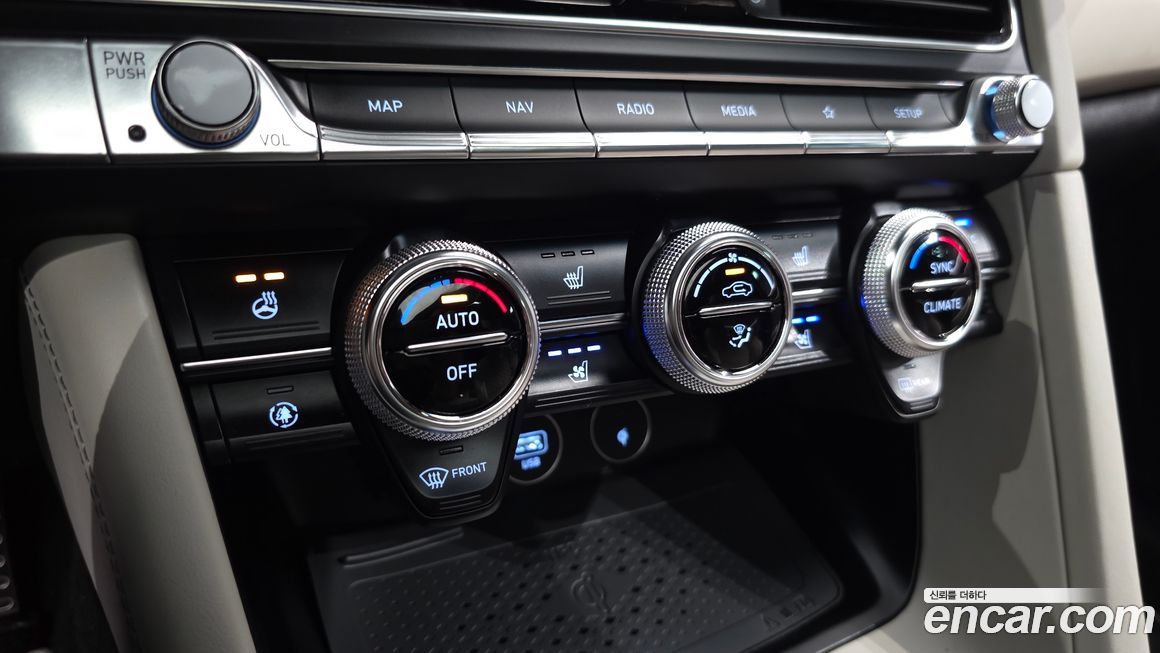 Genesis G70 2023