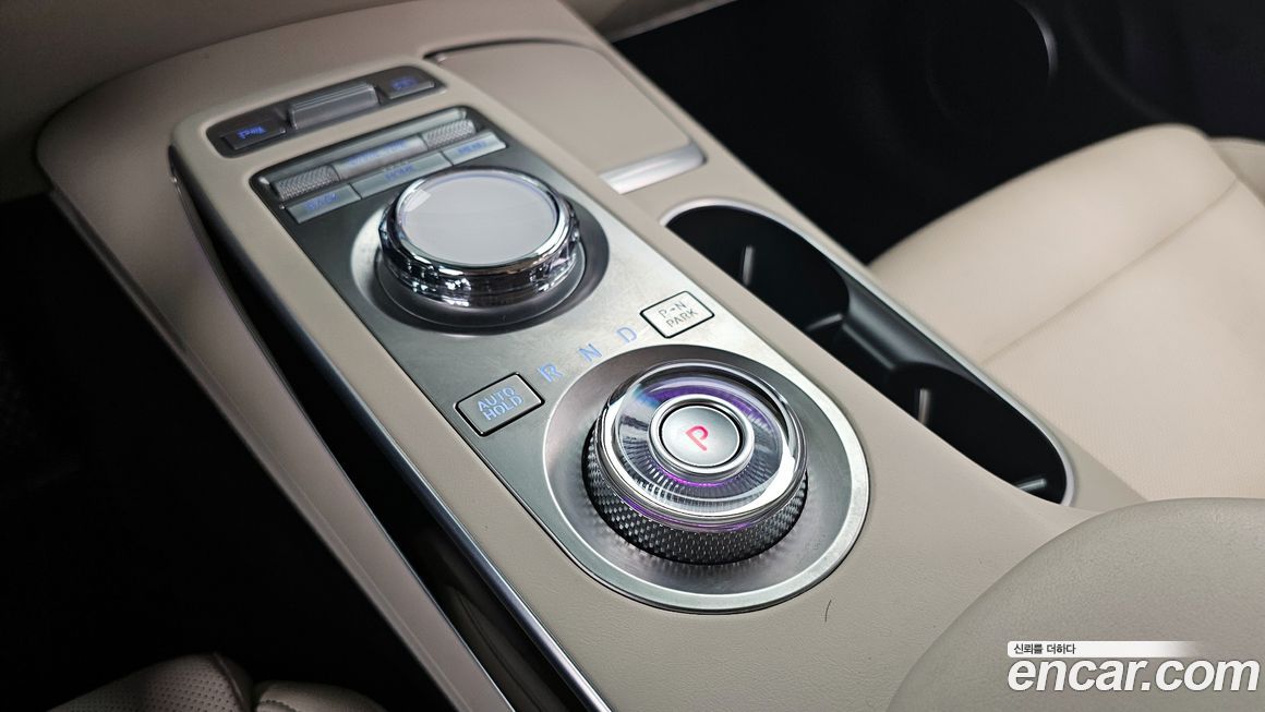 Genesis GV70 2021