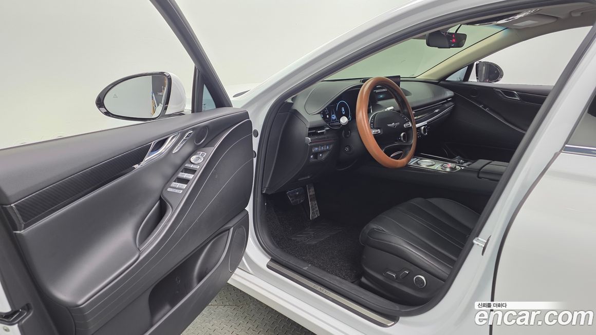 Genesis G80 2022