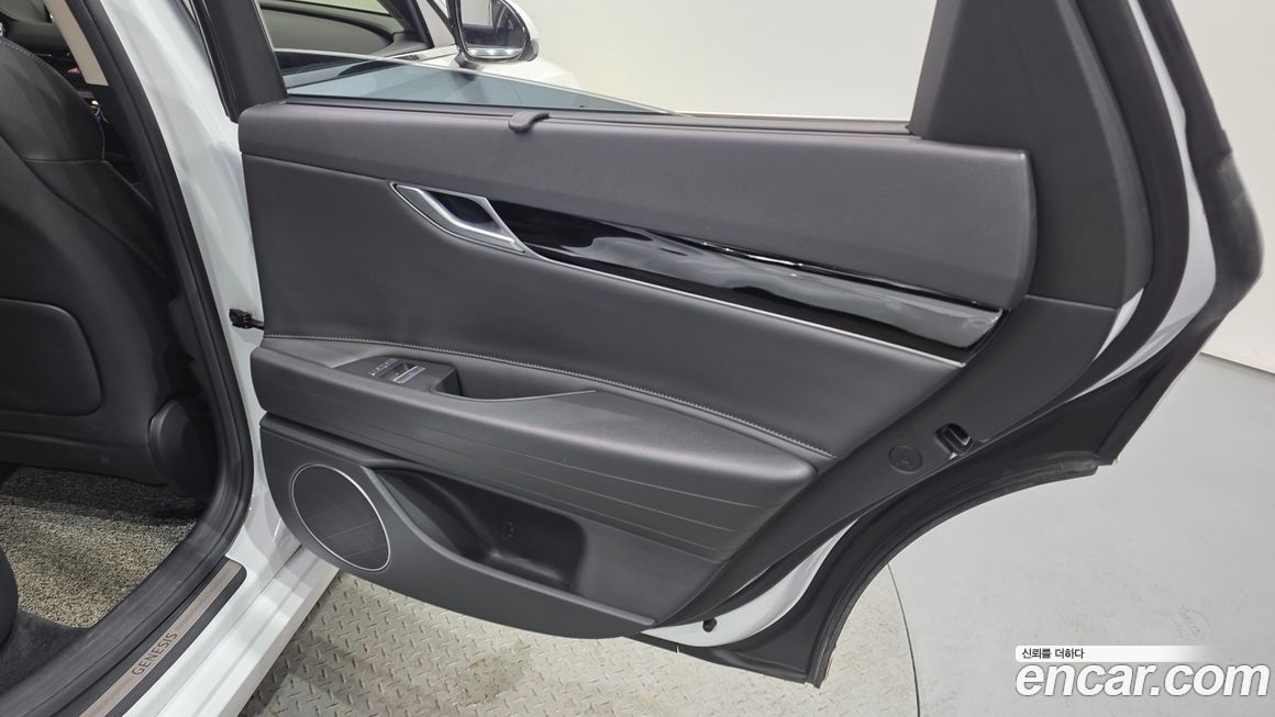 Genesis G80 2022