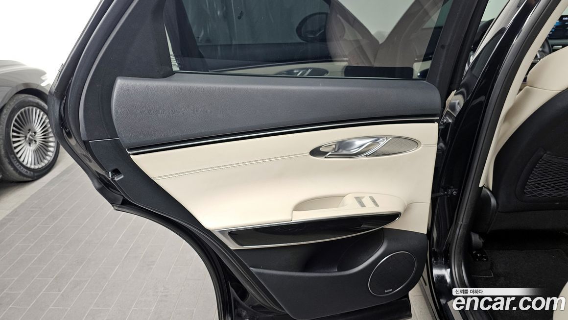 Genesis GV70 2021