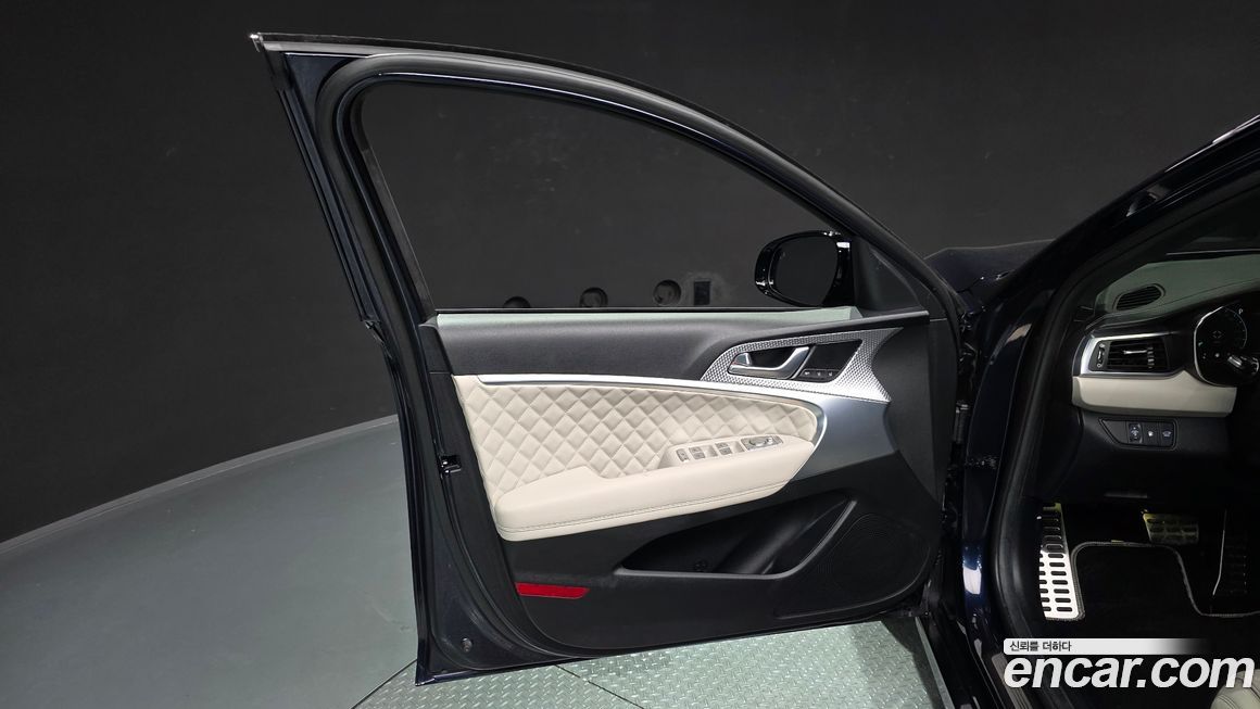 Genesis G70 2023